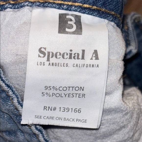 Special A Ripped High Rise Jeans - Picture 4 of 4